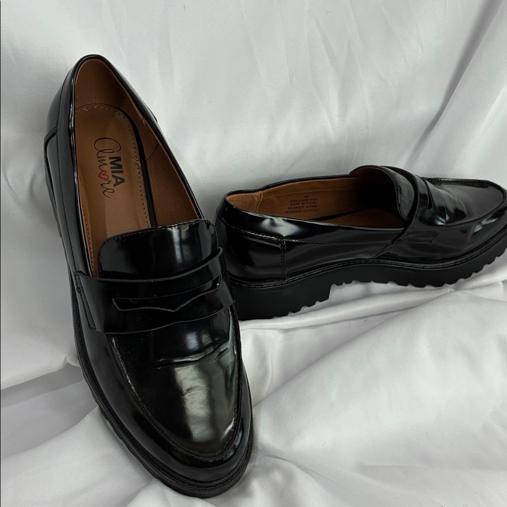 Mia Amore Loafers